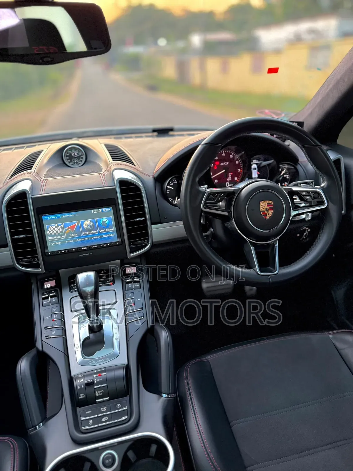 Porsche Cayenne 2016 White