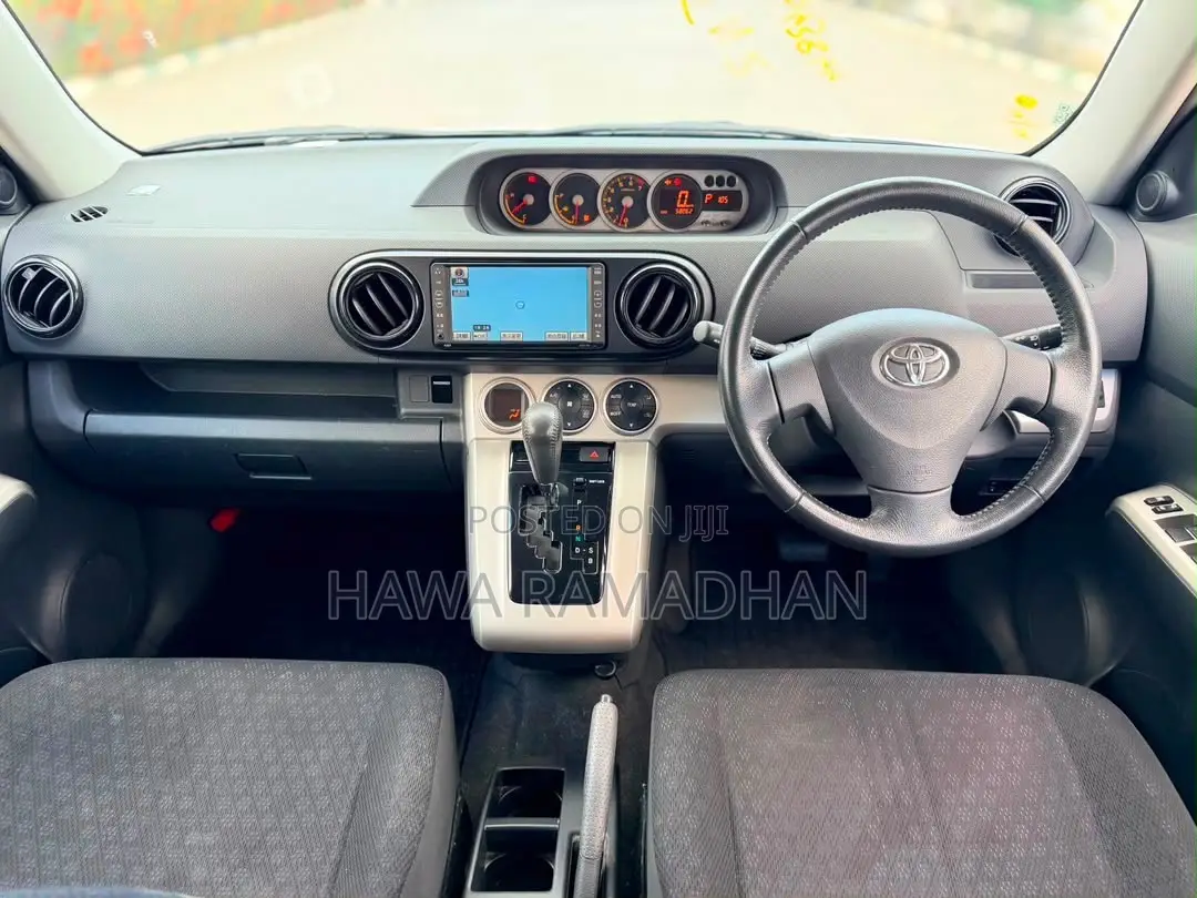 Toyota Raum 2008 White