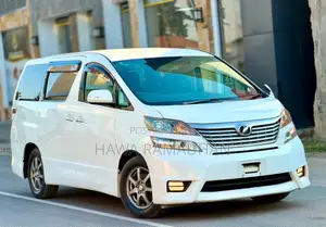 Toyota Vellfire 2010 White