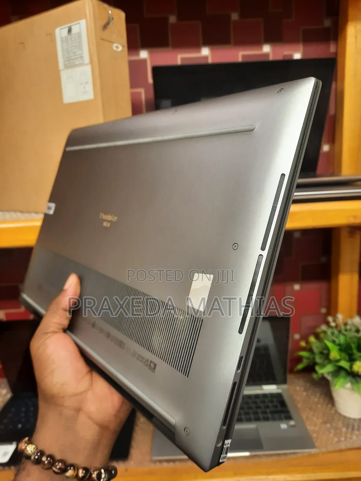 Laptop Dell Precision 5570 32GB Intel Core i9 SSD 512GB