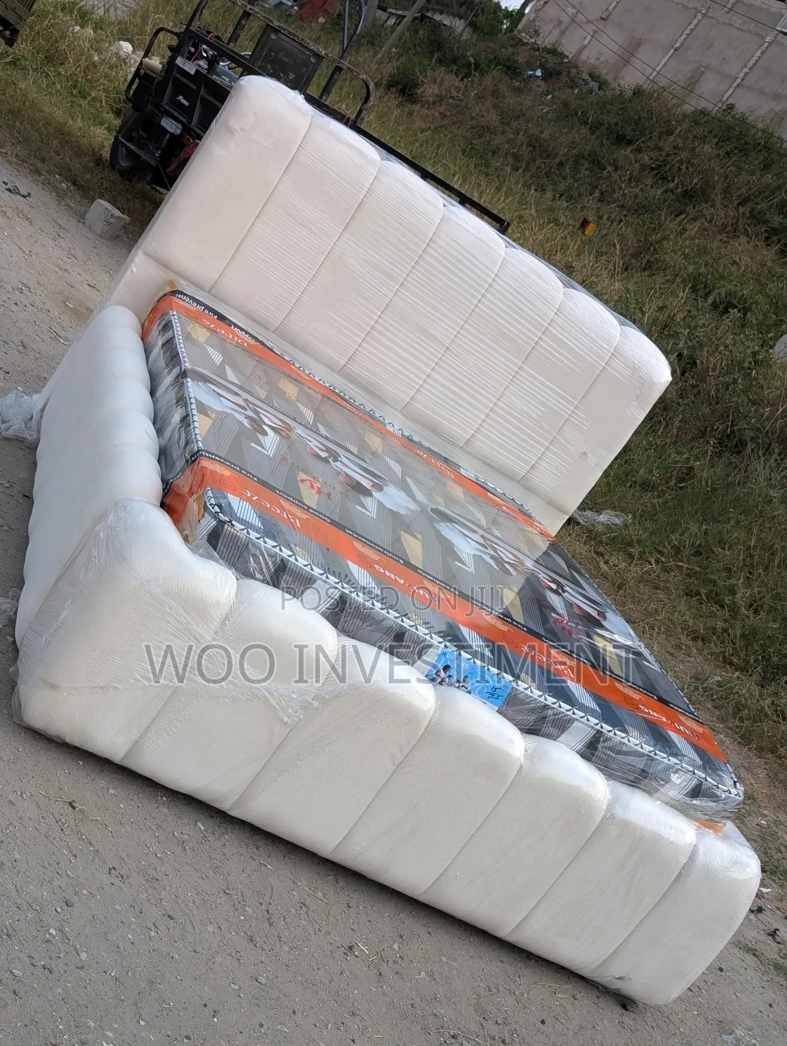 BUBBLE BED CURVED vs BUBBLE BED FLAT Kuna Bubble Bed Curved