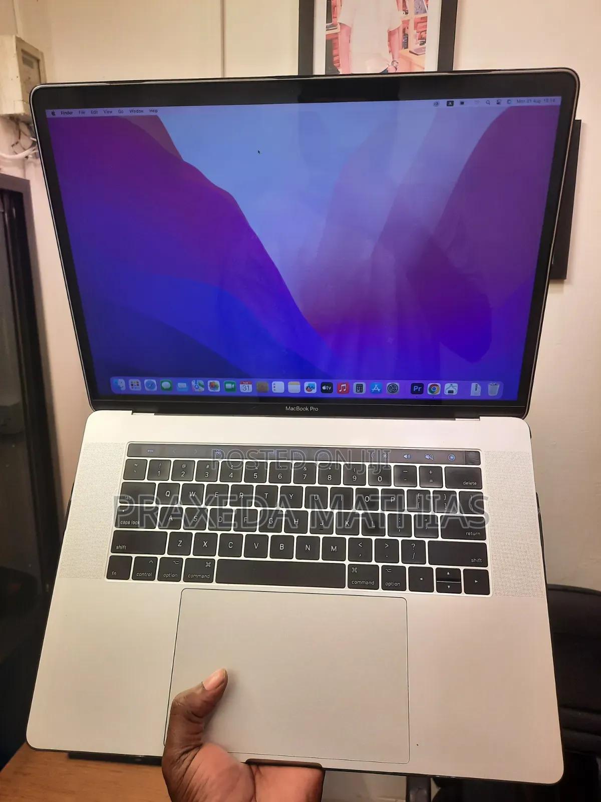 Laptop Apple MacBook Pro 2017 16GB Intel Core i7 SSD 512GB