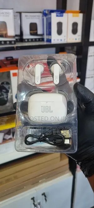 JBL Tune 230nc