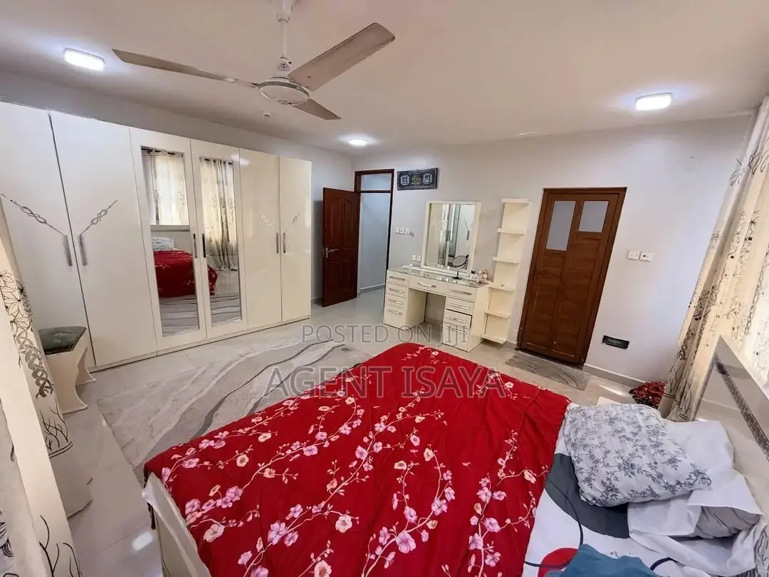 Furnished 4bdrm Apartment in Upanga East for rent