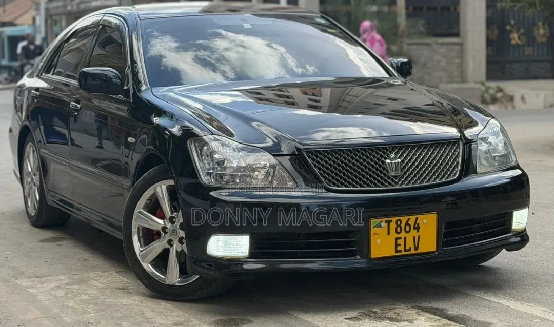 Toyota Crown 2007 Black