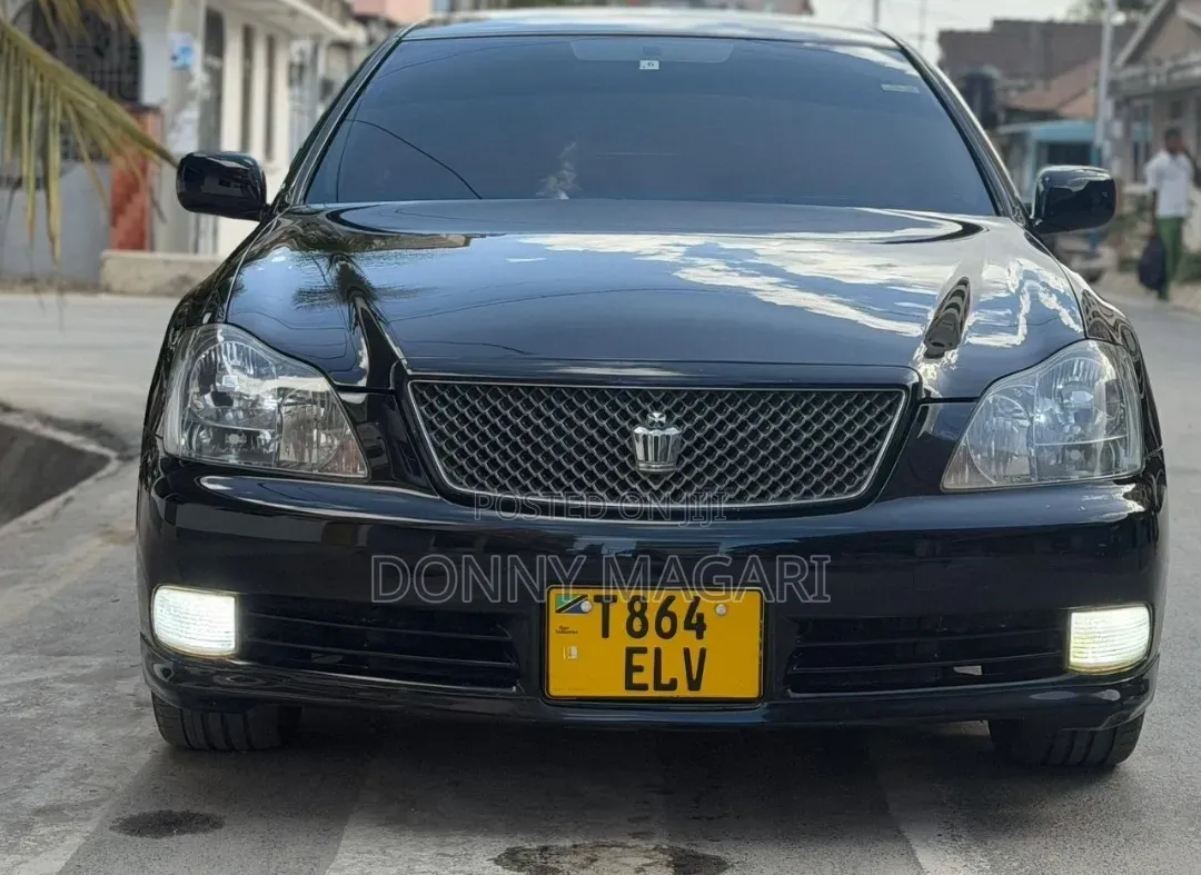 Toyota Crown 2007 Black