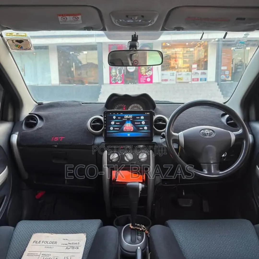 Toyota IST 2005 Black