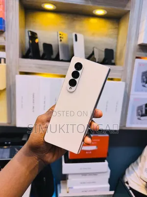 New Samsung Galaxy Z Fold4 256 GB