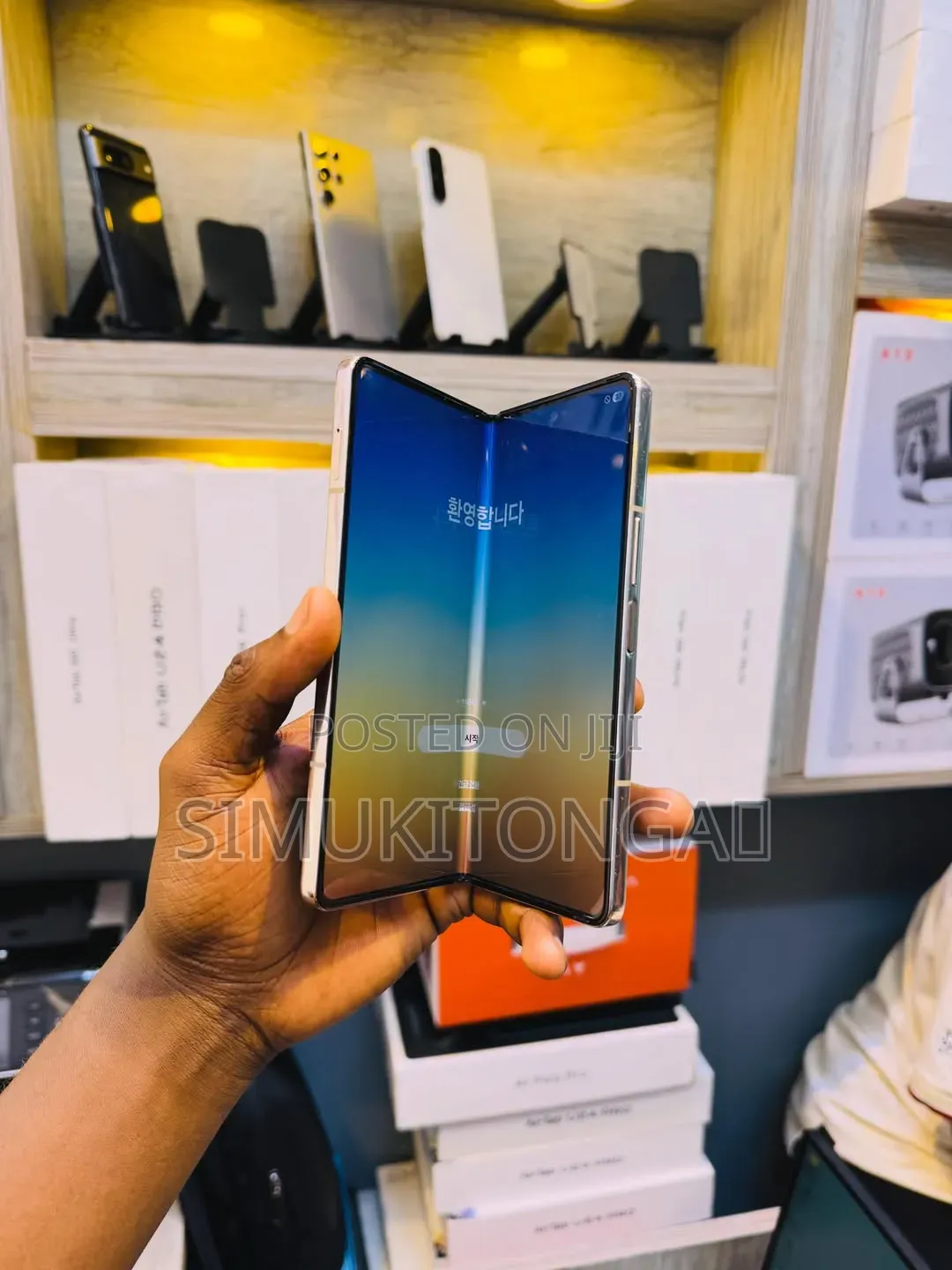 New Samsung Galaxy Z Fold4 256 GB