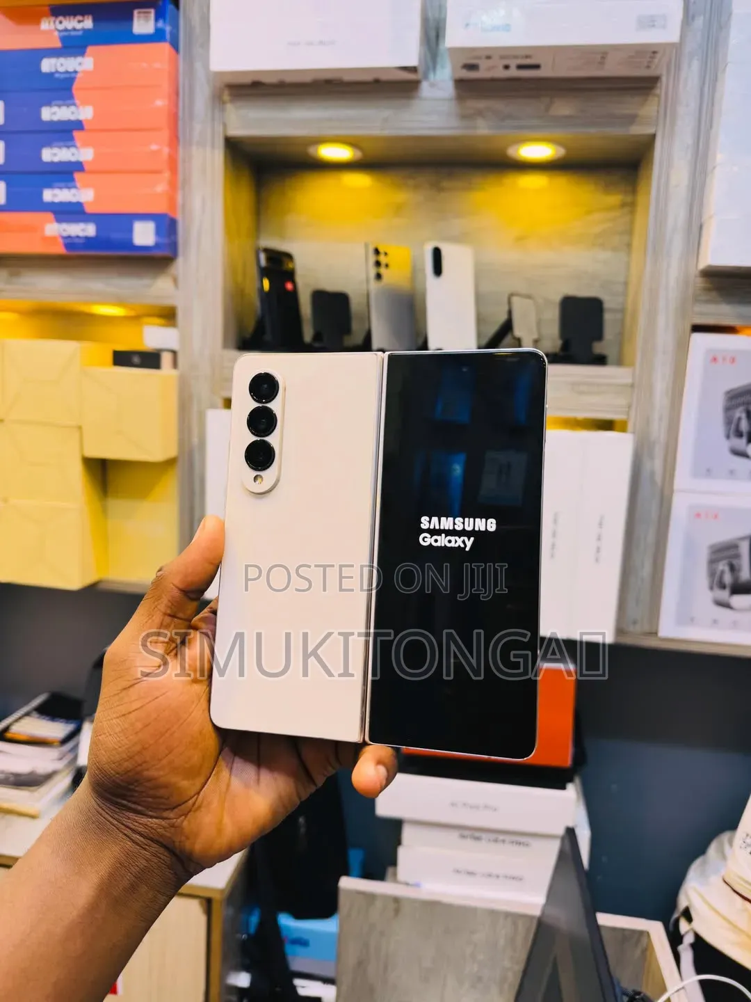 New Samsung Galaxy Z Fold4 256 GB
