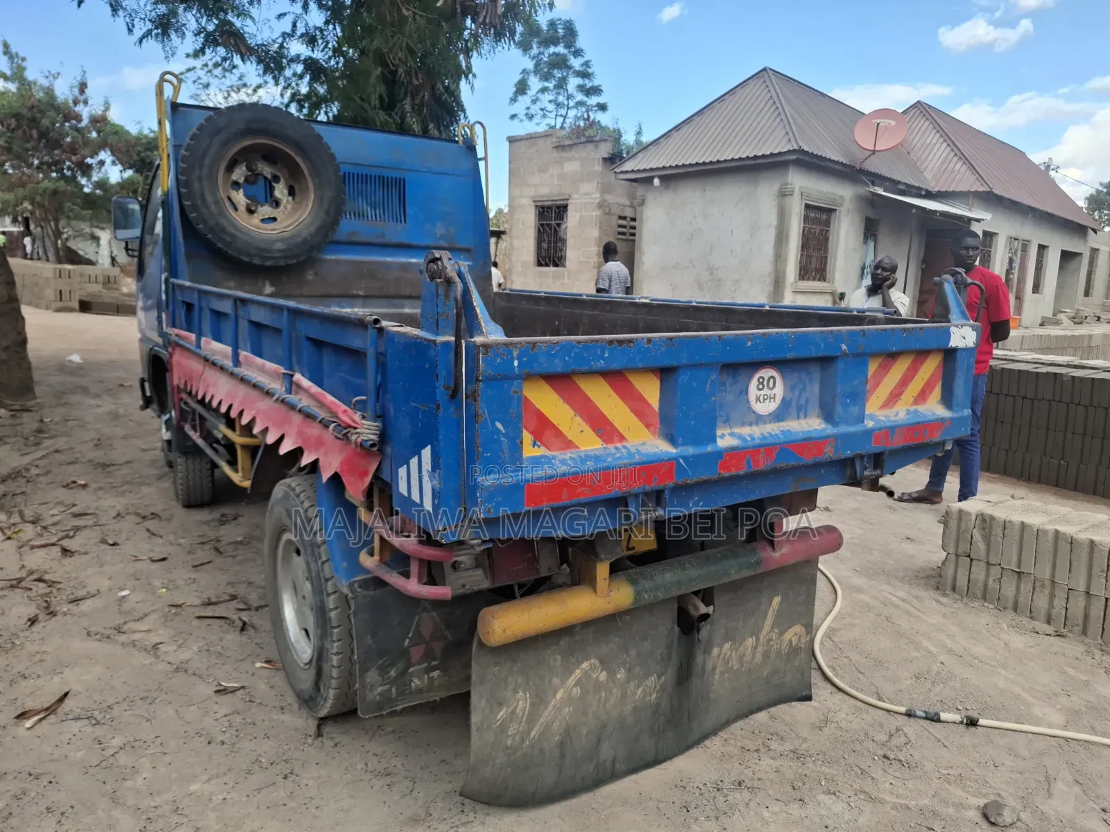 Kenta Tipa Inauzwa