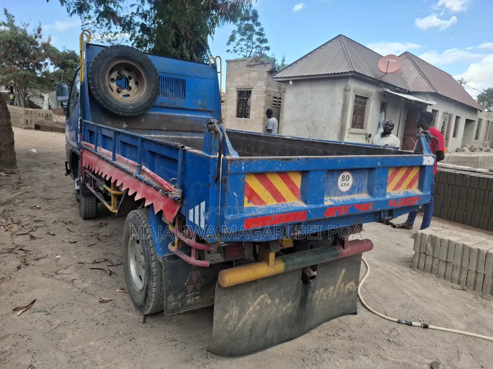 Kenta Tipa Inauzwa