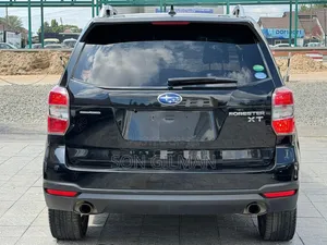 Subaru Forester 2014 Black