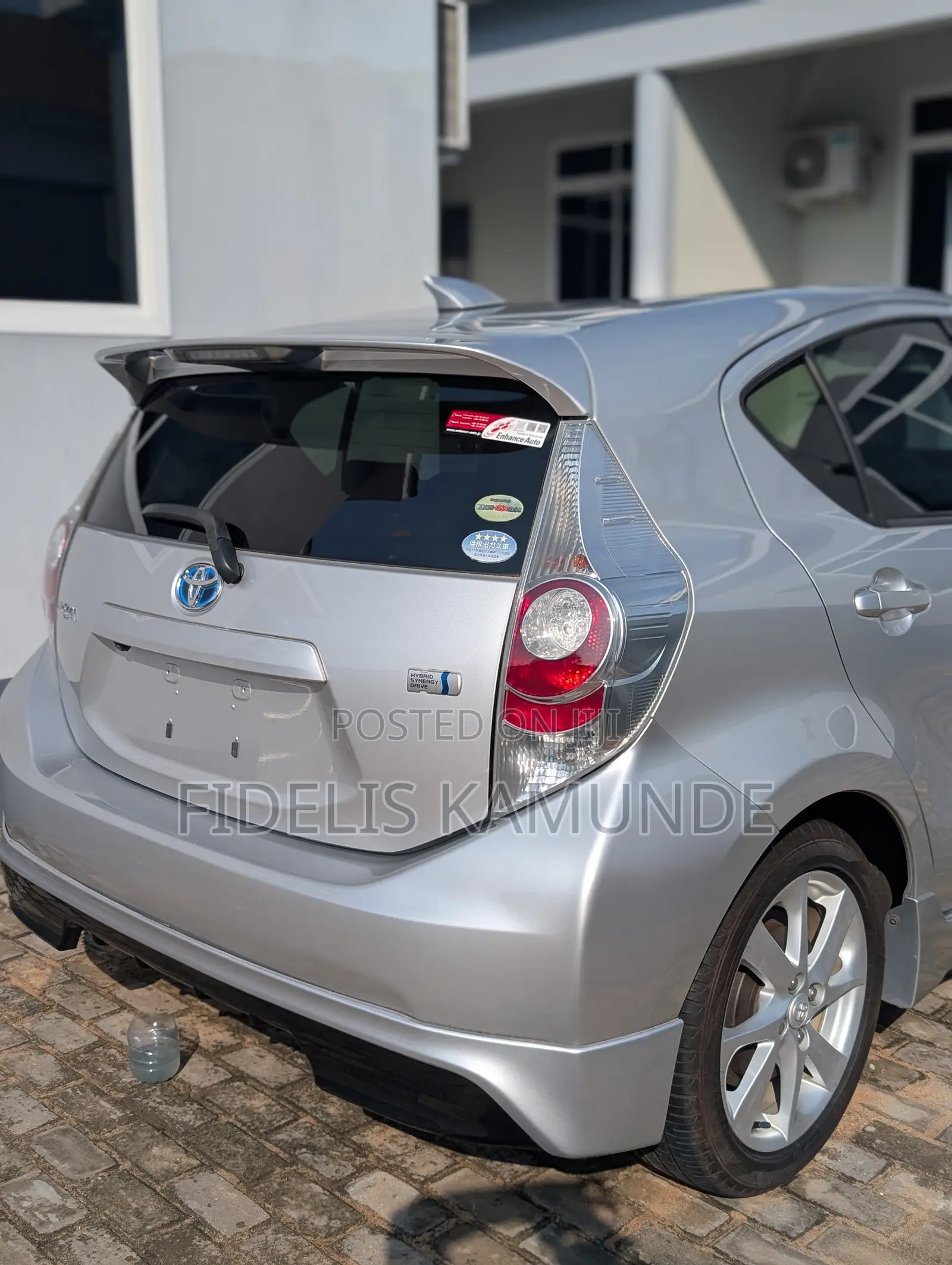 Toyota Aqua 2012 Silver