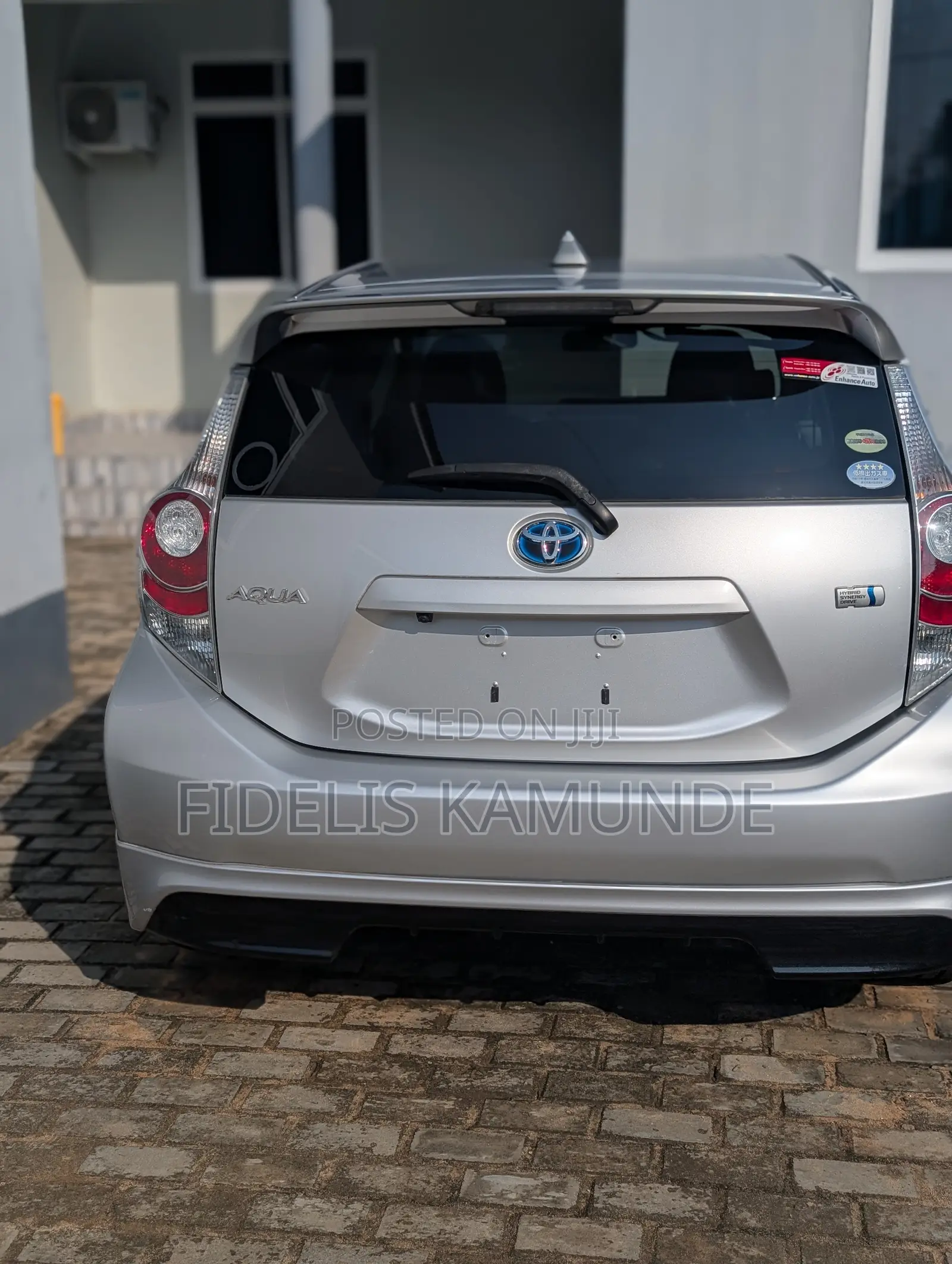 Toyota Aqua 2012 Silver