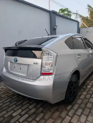 Toyota Prius 2010 Silver