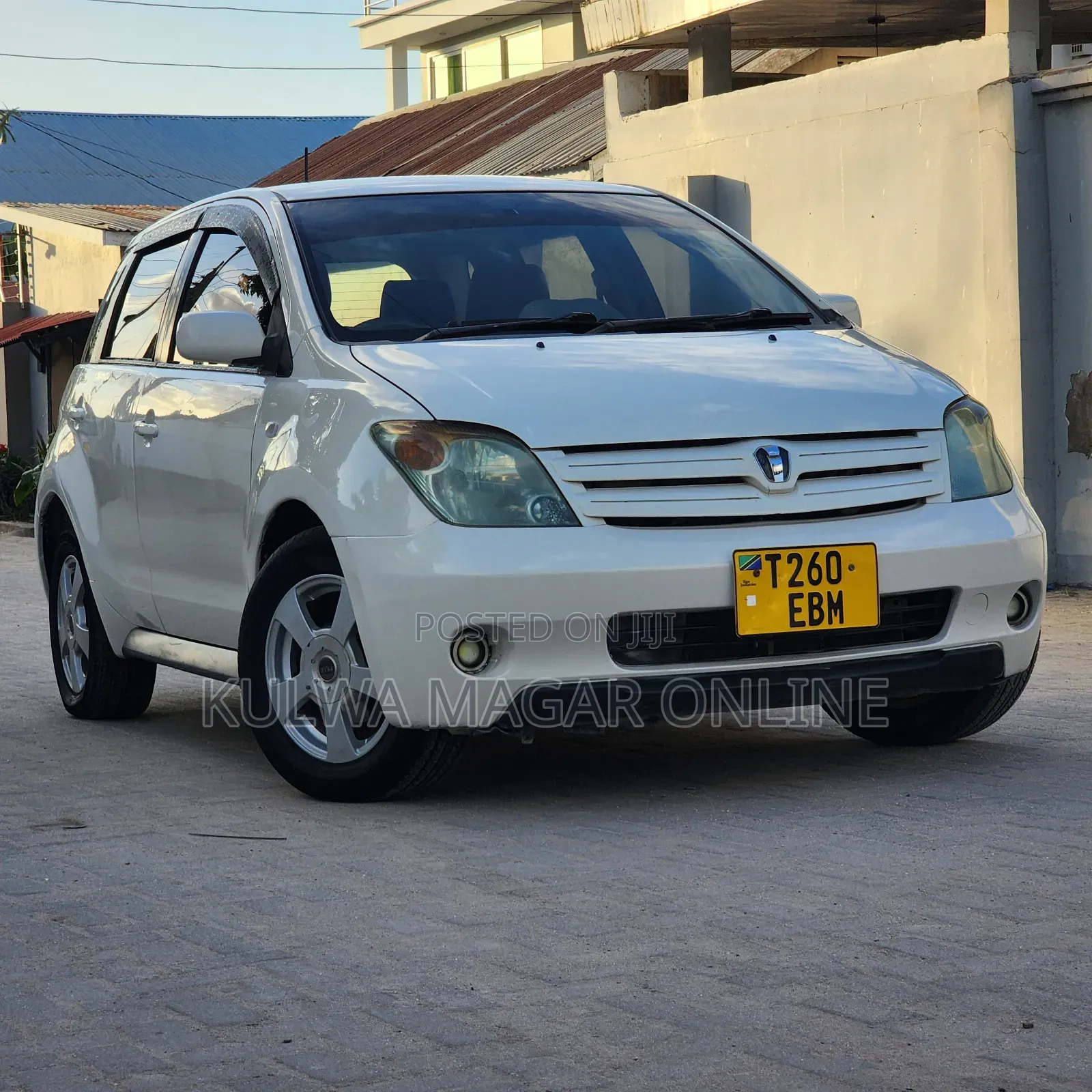 Toyota IST 2005 White