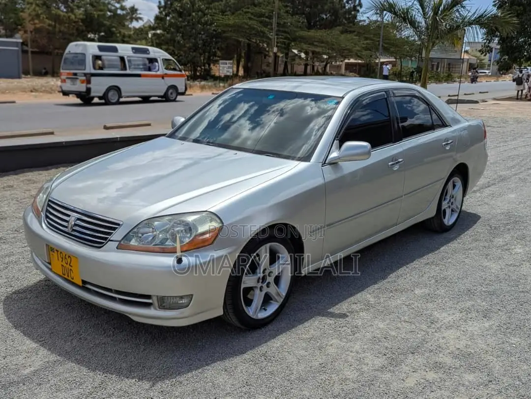Toyota Mark II 2003 Silver