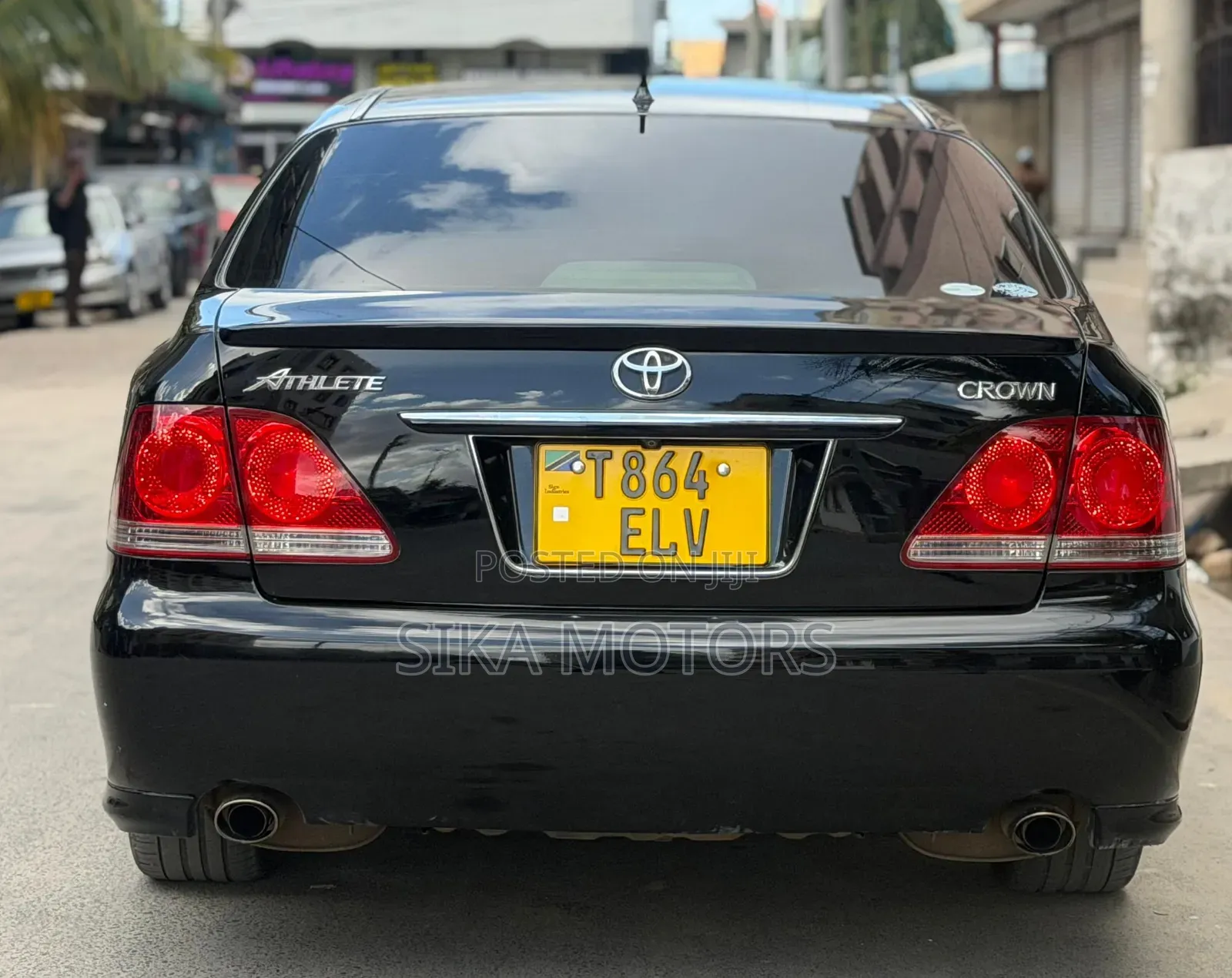 Toyota Crown Royale 2005 Black