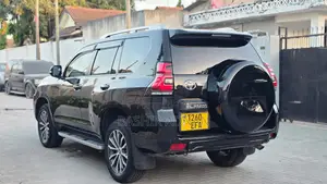 Toyota Land Cruiser Prado 2.8 2020 Black