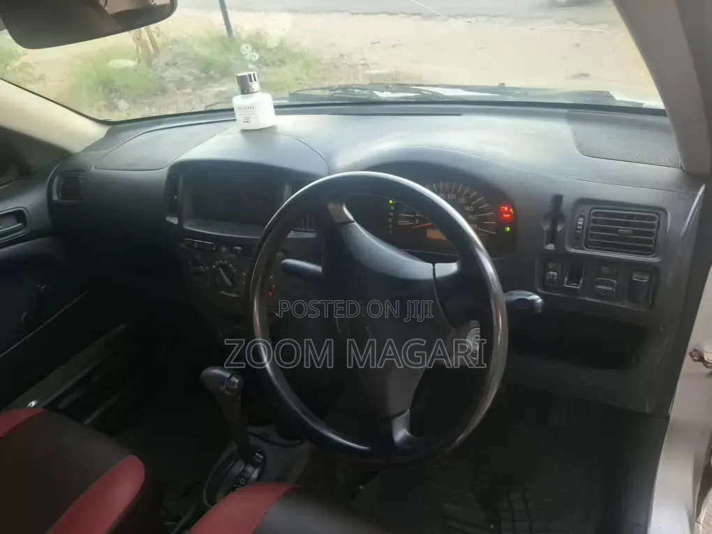 Toyota Probox 2005 Gray