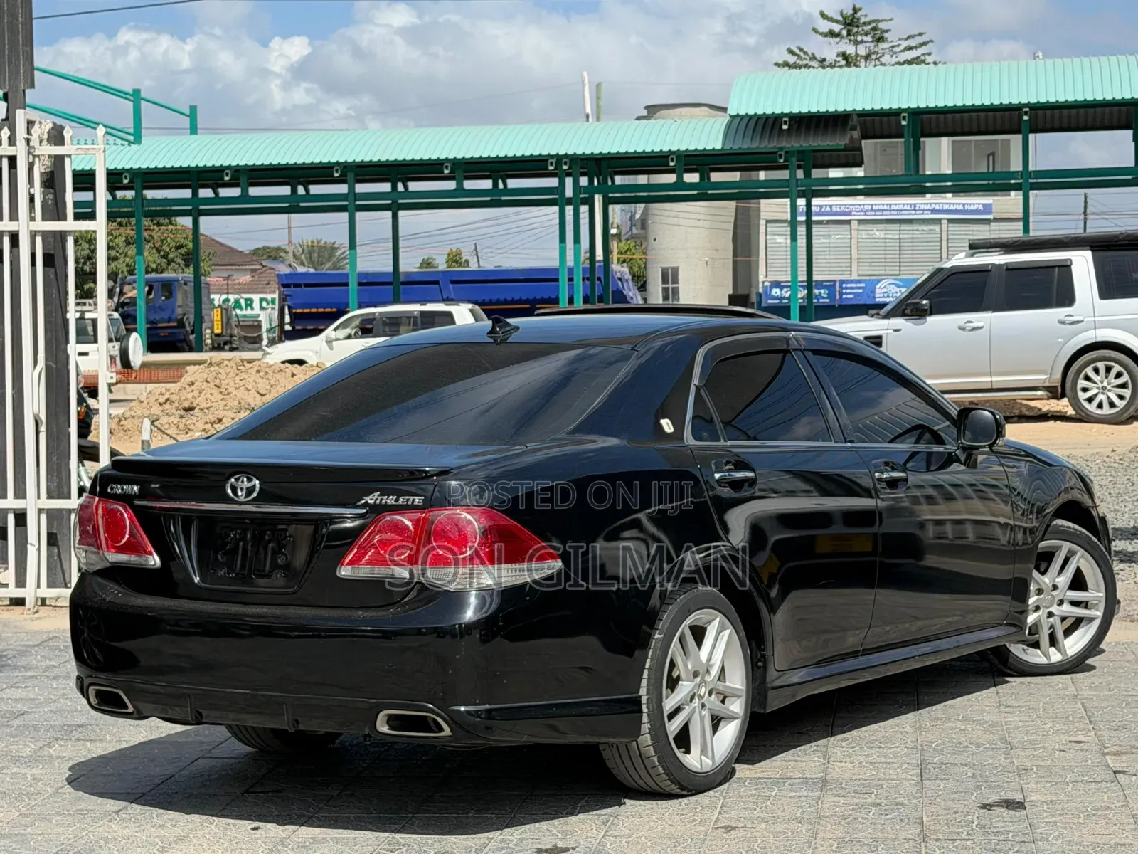 Toyota Crown 2011 Black