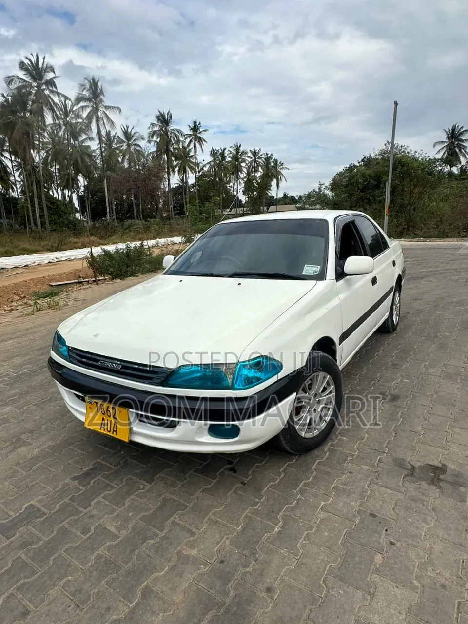 Toyota Carina 2000 Pearl