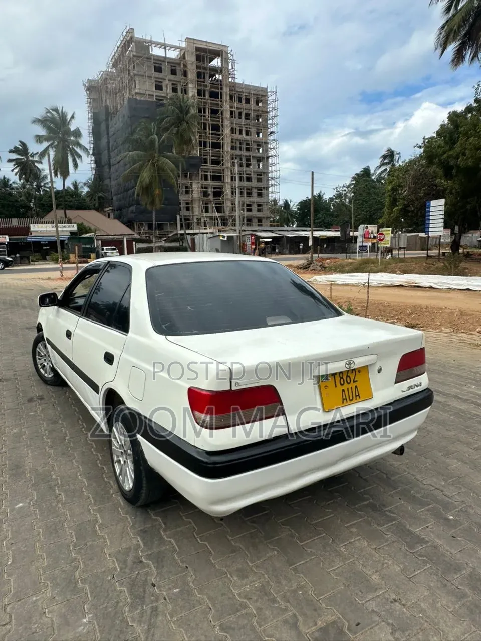 Toyota Carina 2000 Pearl