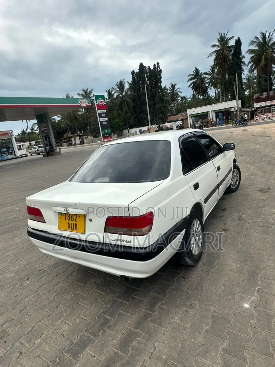 Toyota Carina 2000 Pearl