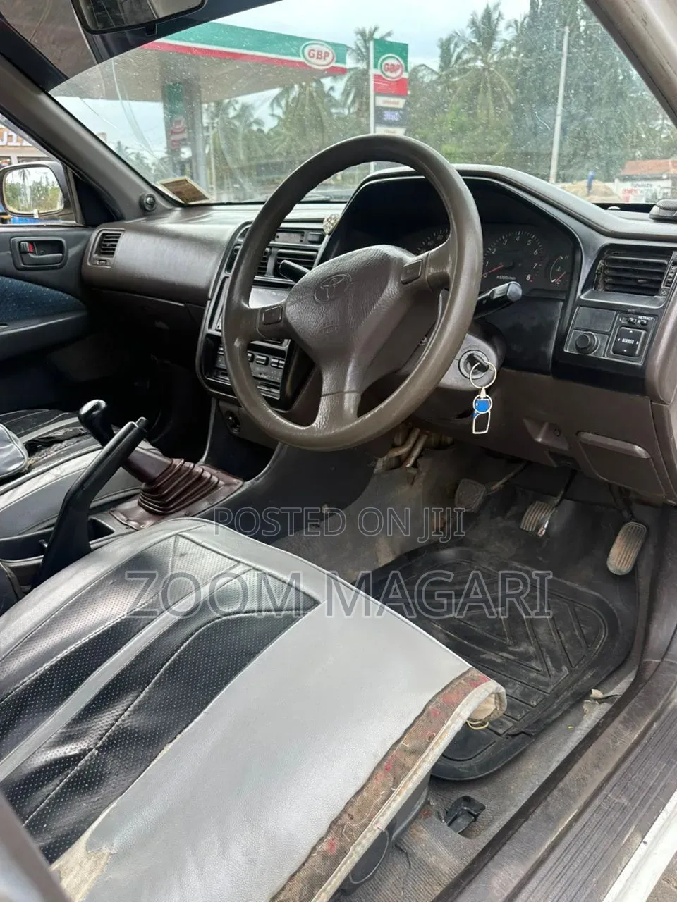 Toyota Carina 2000 Pearl