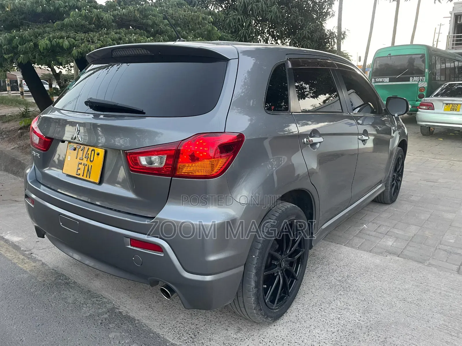 Mitsubishi RVR 2010 Gray