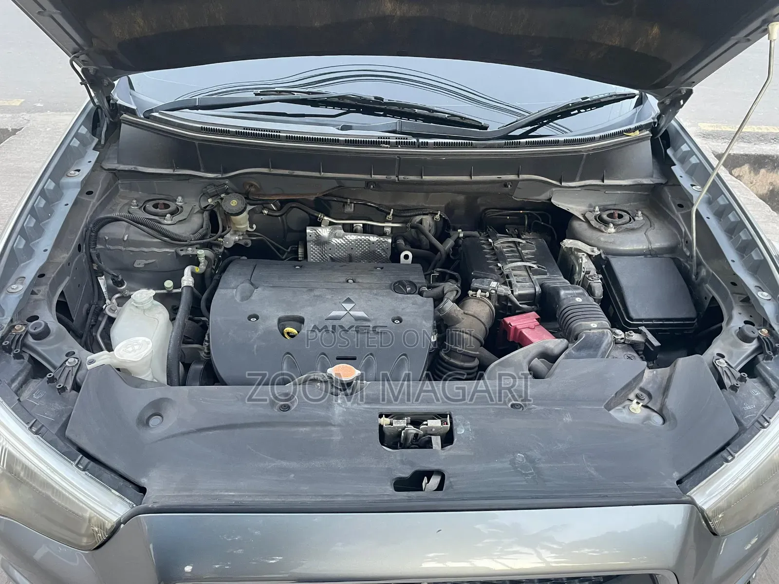Mitsubishi RVR 2010 Gray