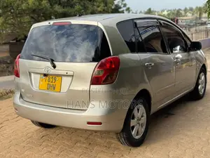 Toyota Corolla Spacio 2004 Silver