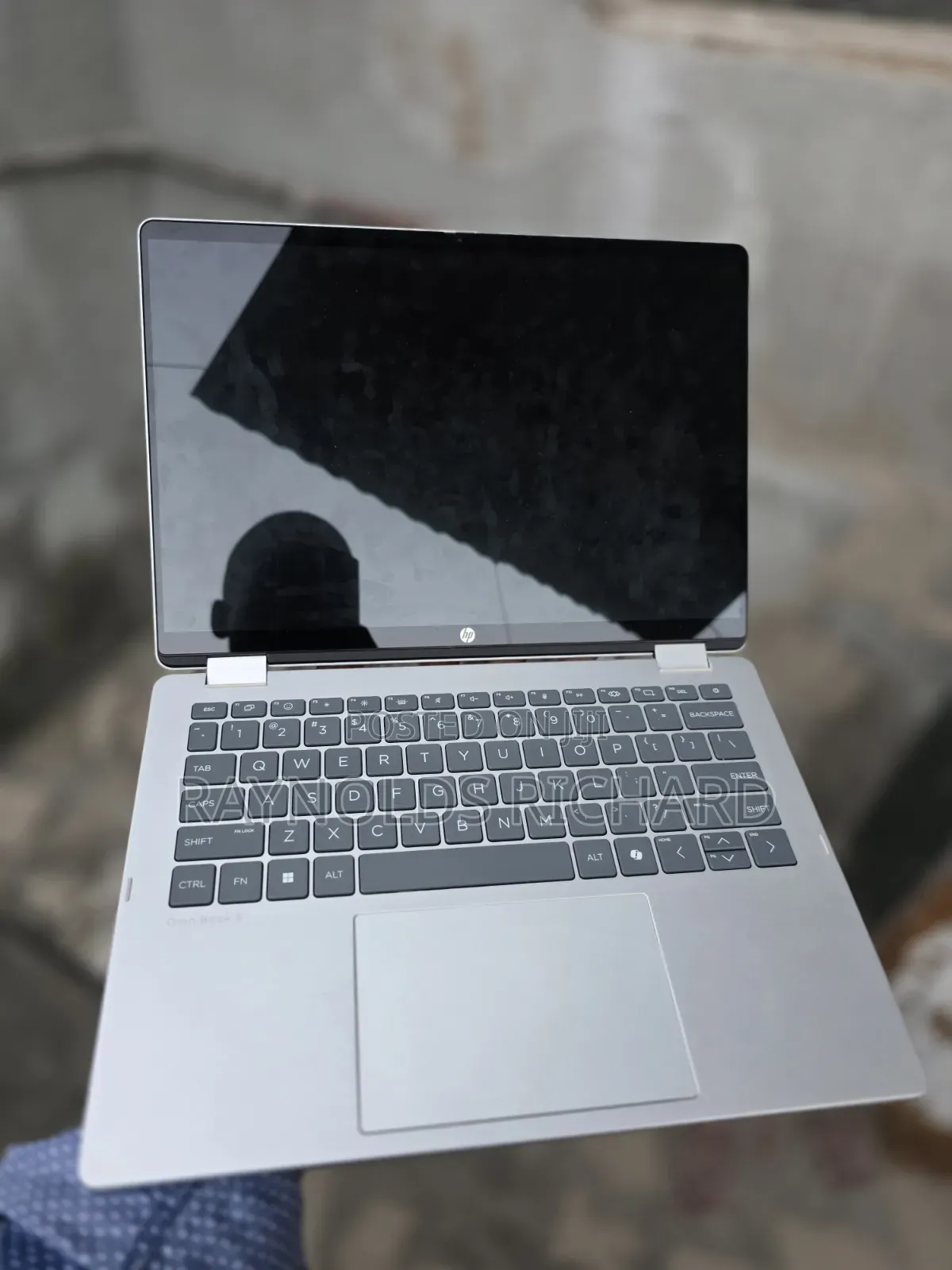 Laptop HP OmniBook 5 Flip 16GB Intel Core i5 SSD 512GB