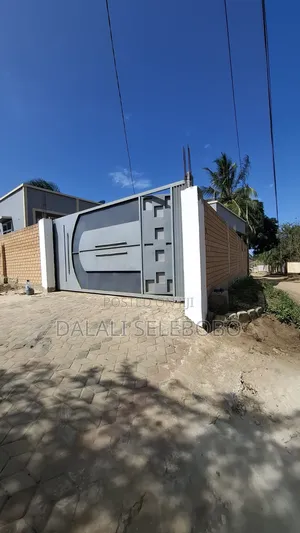 4bdrm Apartment in Madale Atlas, Goba for sale