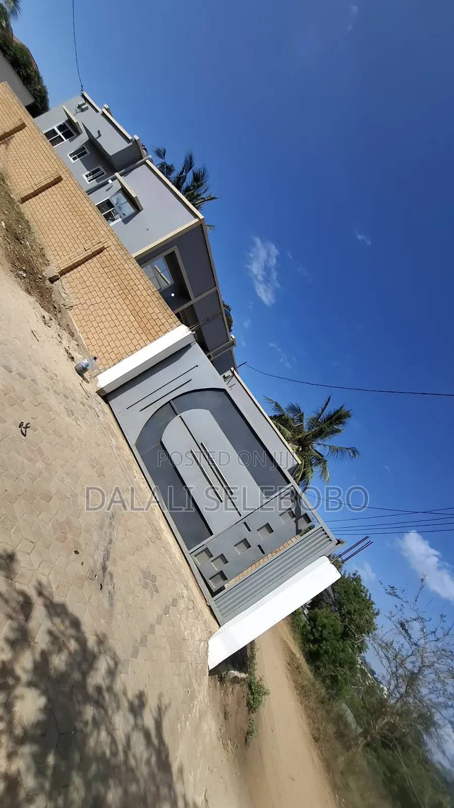 4bdrm Apartment in Madale Atlas, Goba for sale