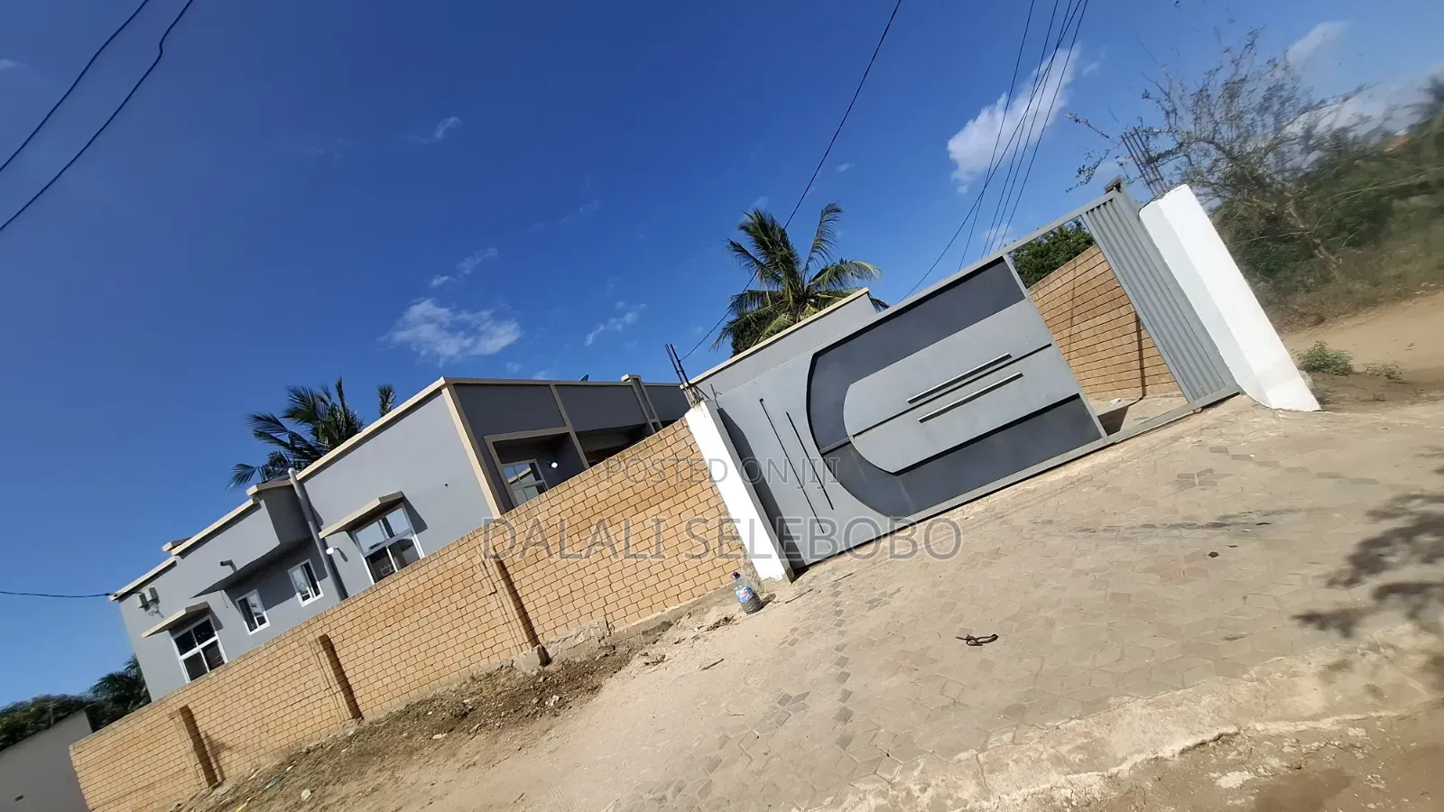 4bdrm Apartment in Madale Atlas, Goba for sale