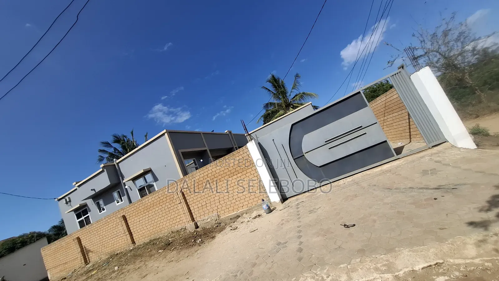 4bdrm Apartment in Madale Atlas, Goba for sale