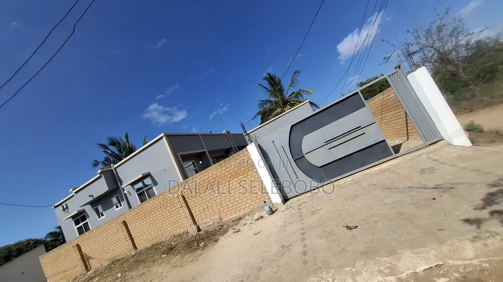 4bdrm Apartment in Madale Atlas, Goba for sale