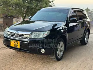 Subaru Forester 2010 Black