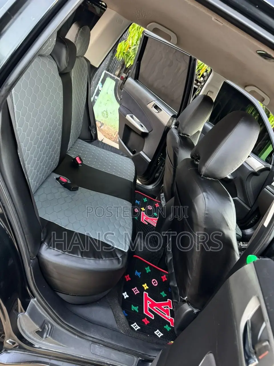 Subaru Forester 2010 Black