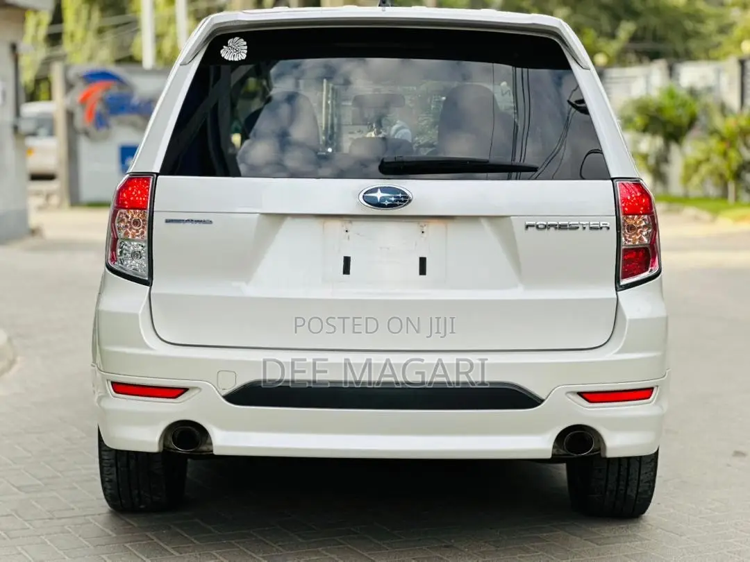 Subaru Forester 2011 White