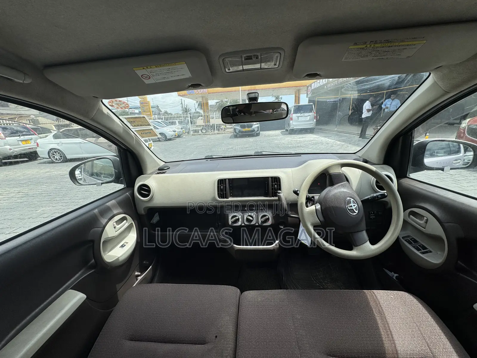 Toyota Passo 2012 Pearl