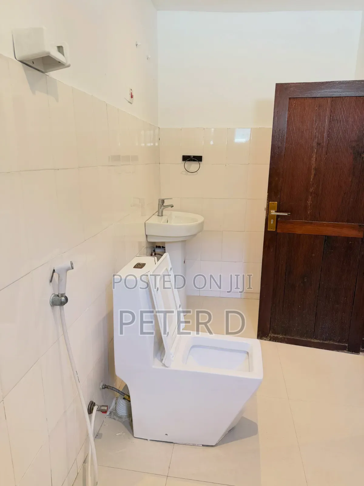 Furnished 4bdrm Apartment in Mikocheni for rent