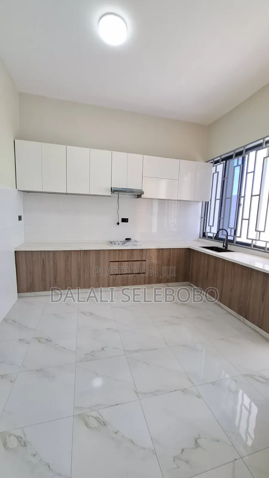 3bdrm Bungalow in Goba for sale