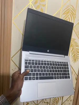 Laptop HP ProBook 440 G7 8GB Intel Core i7 SSD 256GB
