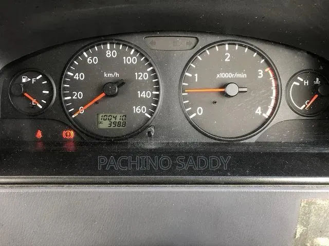 Nissan Civilian 2006 White
