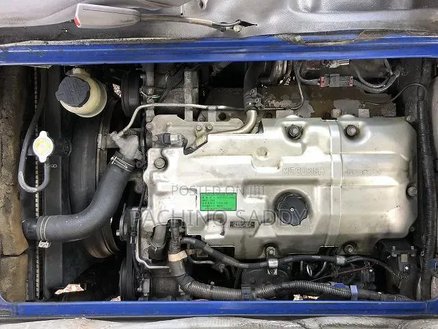 Nissan Civilian 2006 White