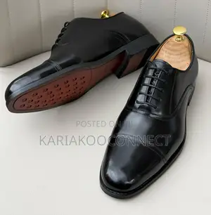 Classic Leather Oxford Shoes