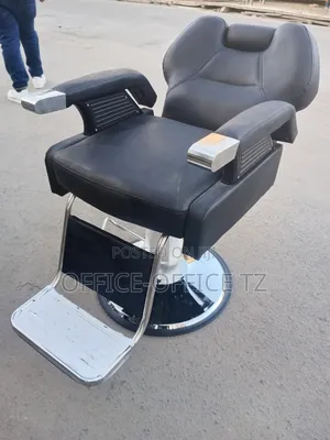 Barbershop Chair (Medium Size)